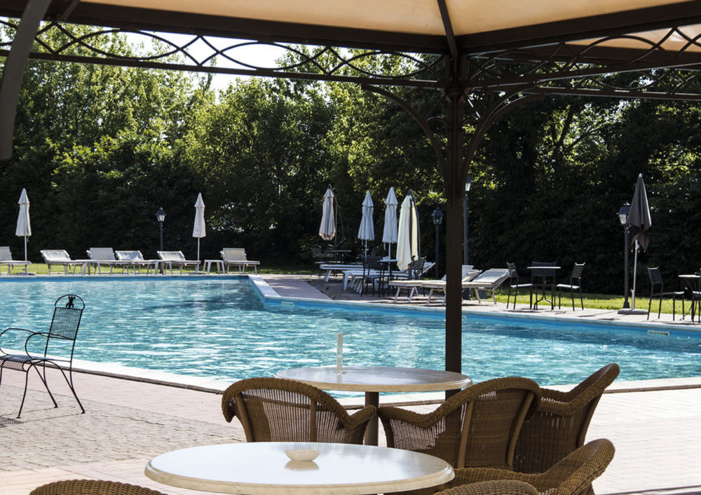 Villa Dei Tigli 920 Liberty Resort Rodigo Zewnętrze zdjęcie