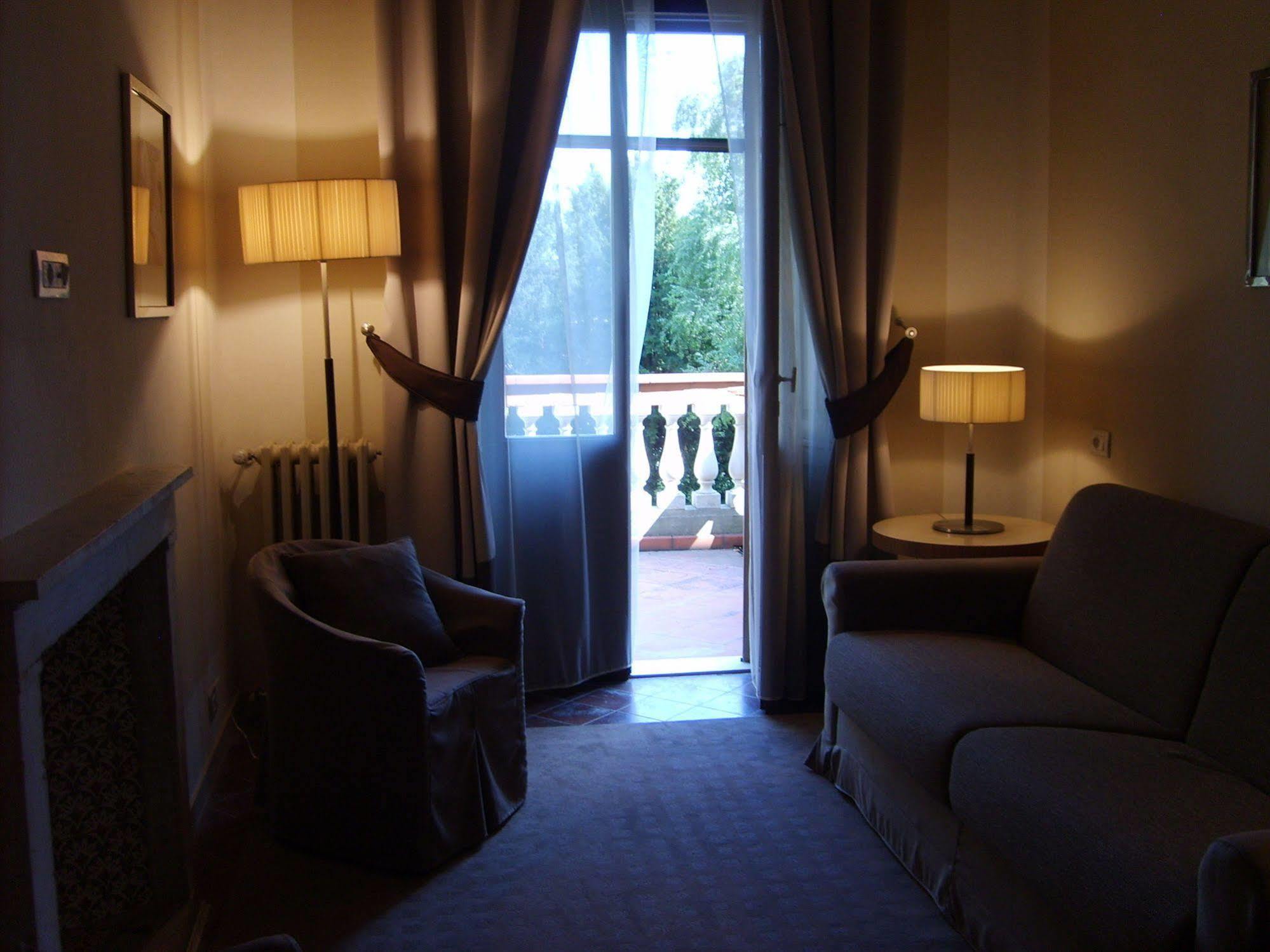 Villa Dei Tigli 920 Liberty Resort Rodigo Zewnętrze zdjęcie