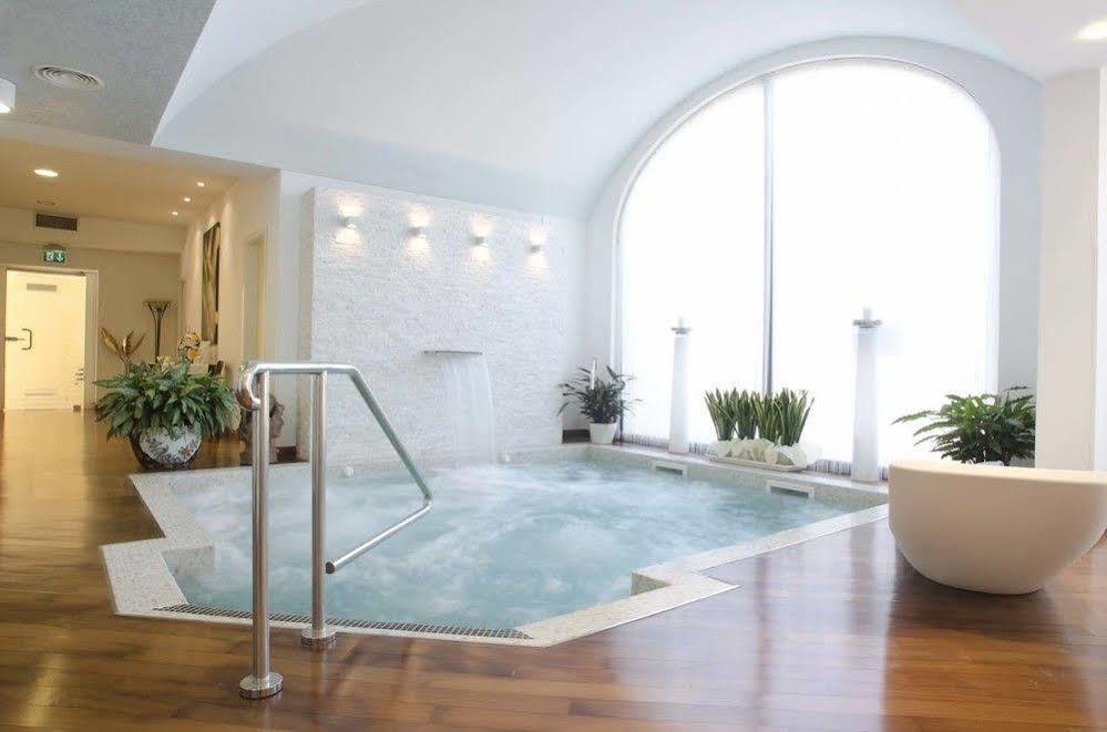 Villa Dei Tigli 920 Liberty Resort Rodigo Zewnętrze zdjęcie